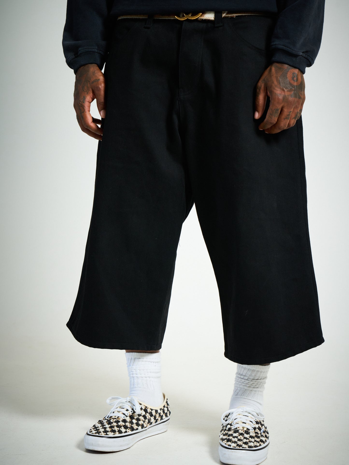 Structure Short